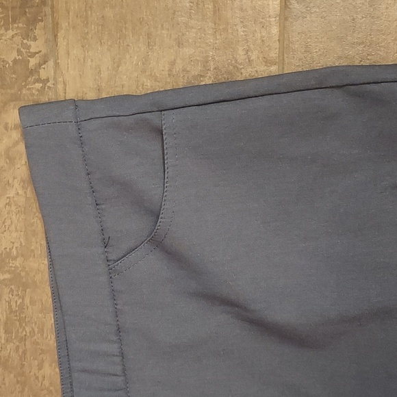 Alfred Dunner Dark Gray Dress Pants Size 18 - Picture 2 of 5